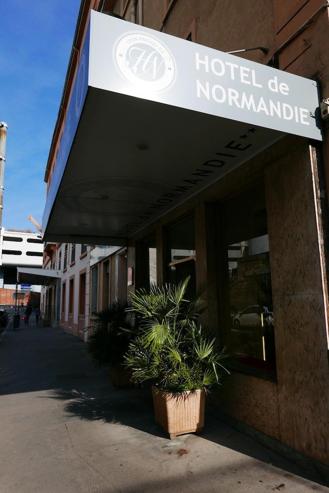 Hotel De Normandie Лион Экстерьер фото
