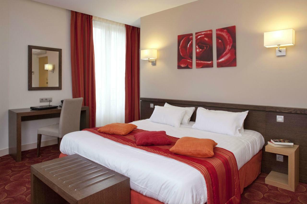 Hotel De Normandie Лион Экстерьер фото